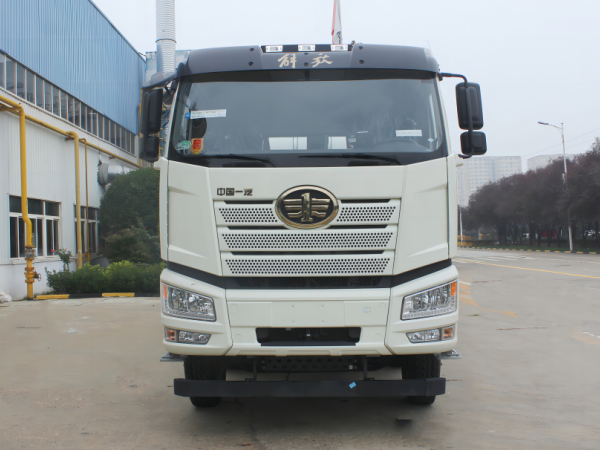 凌宇解放混動攪拌車的特點(diǎn)有哪些？